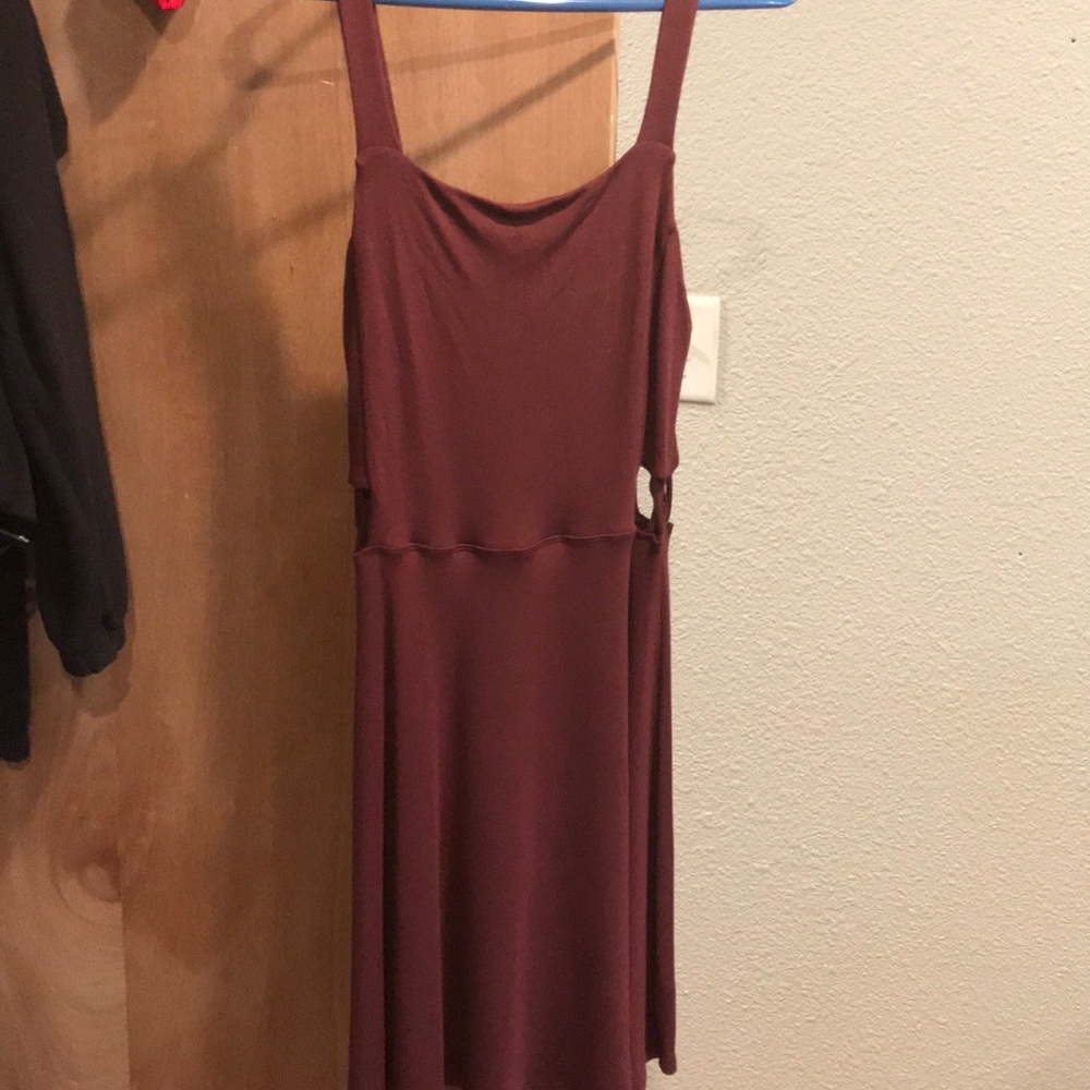 maroon dress